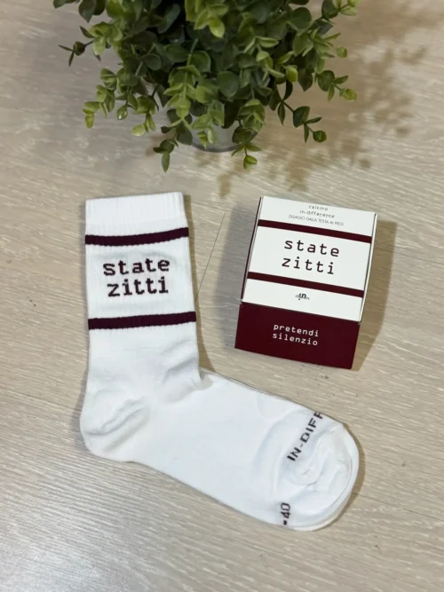 Calza "state zitti"