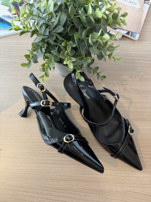 Slingback fibbie nera