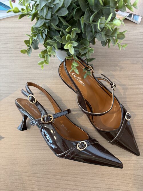 Slingback fibbie marrone